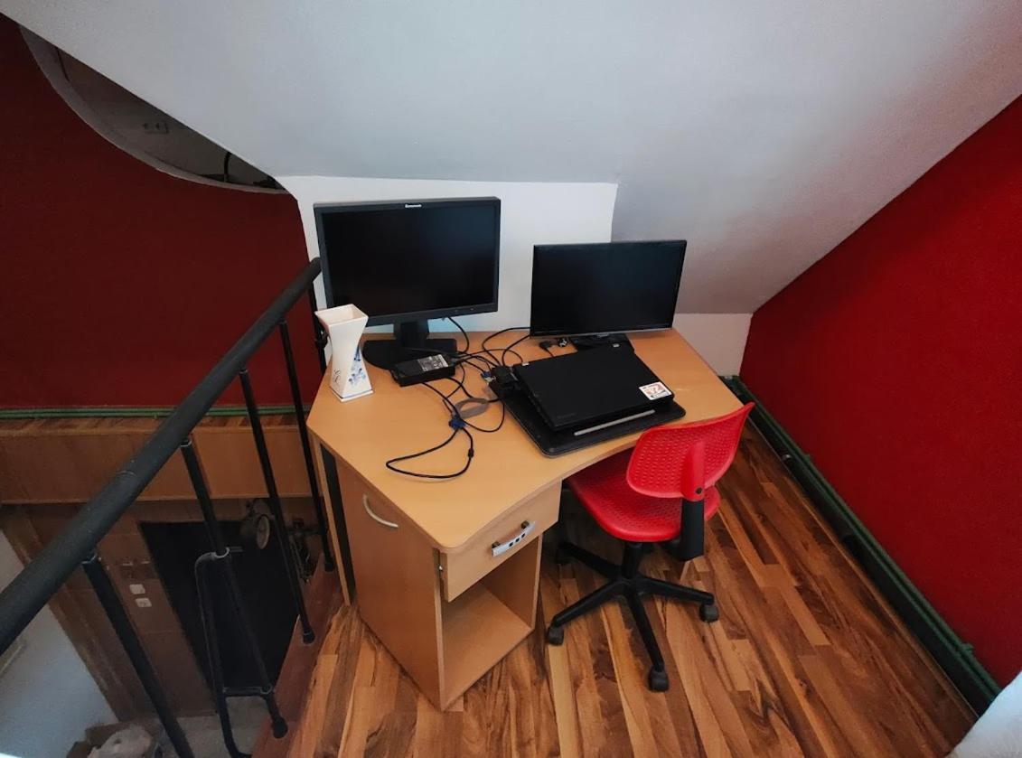Pension Donaublick Grein 2 In Stifterstrasse 19A Exteriör bild